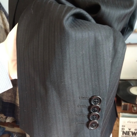 Like Suitsupply double breasted suit 42r - Picture 4 of 8